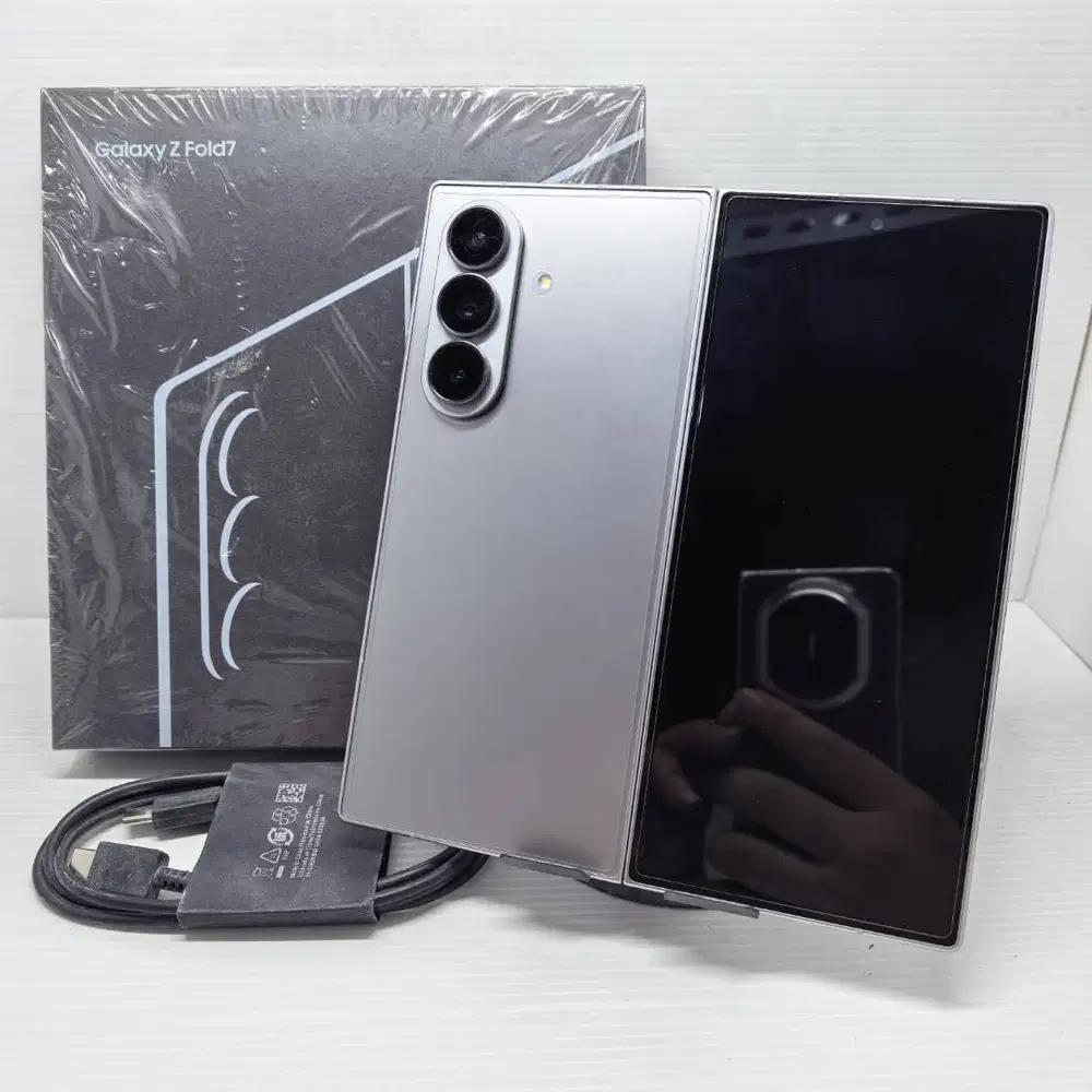 LIKE NEW GRESS 99,99%! SAMSUNG GALAXY Z FOLD 7 5G 12/256 SILVER GARANS