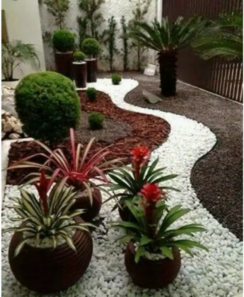 menerima prmbuatan taman minimalis