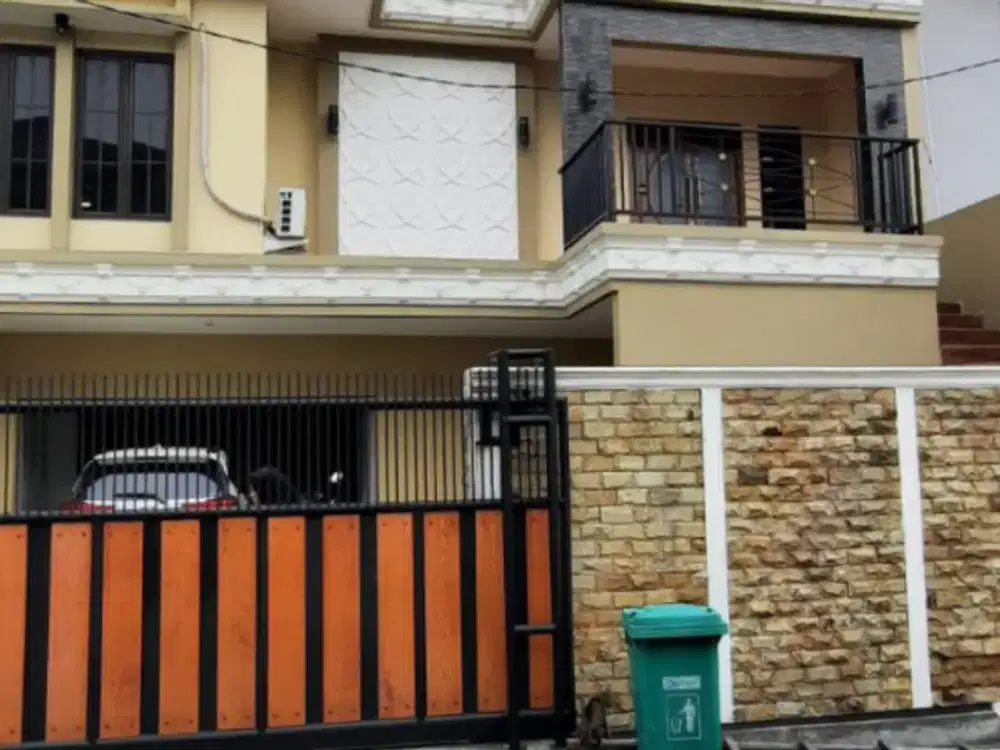 Rumah 3 Lantai – Kav DKI Meruya