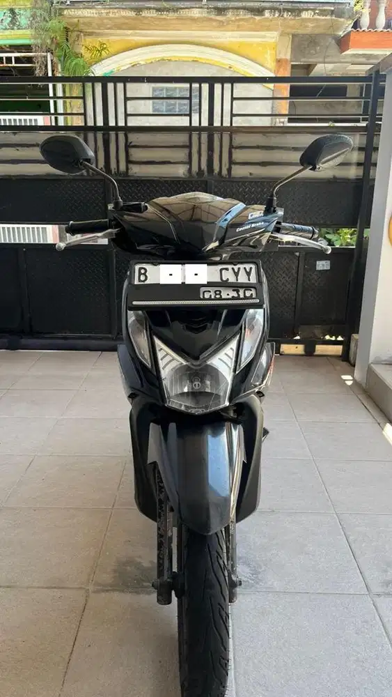 Honda Beat FI Hitam 2015