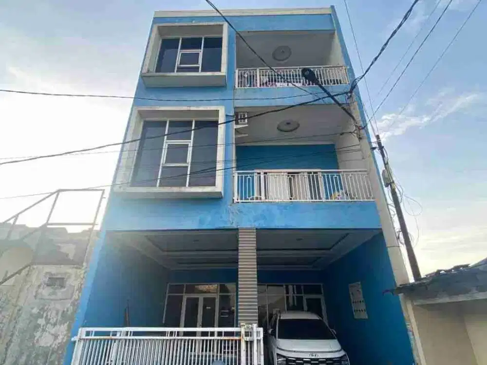 Rumah 4 lantai ada roof top cocok untuk rumah dan kantor view alam gunung dan sawah