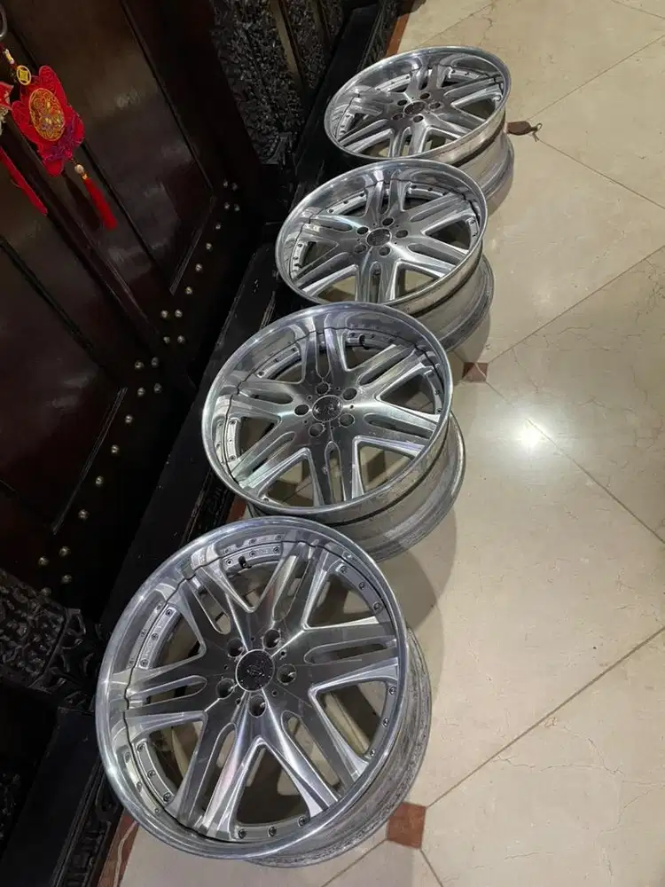 Velg R20 SSR Noble (Original)