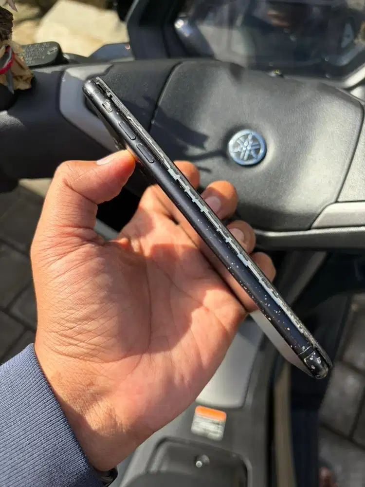 Ganti baterai iphone 7+ bergaransi