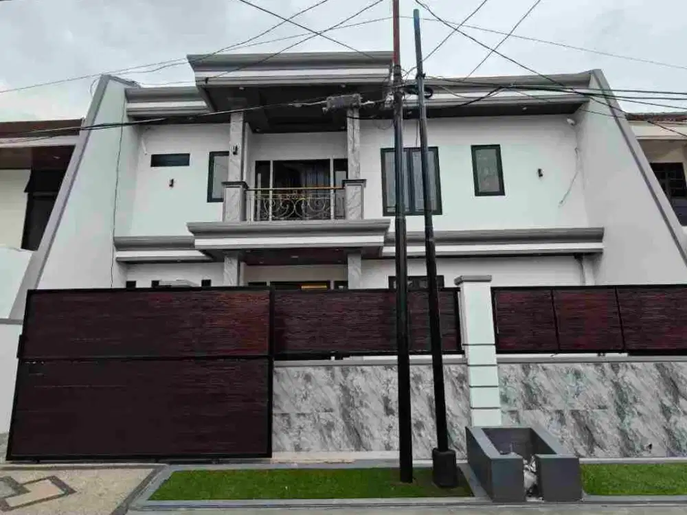 Dekat Galaxy Mall‼️Baru Gress Rumah Manyar Kertoadi
