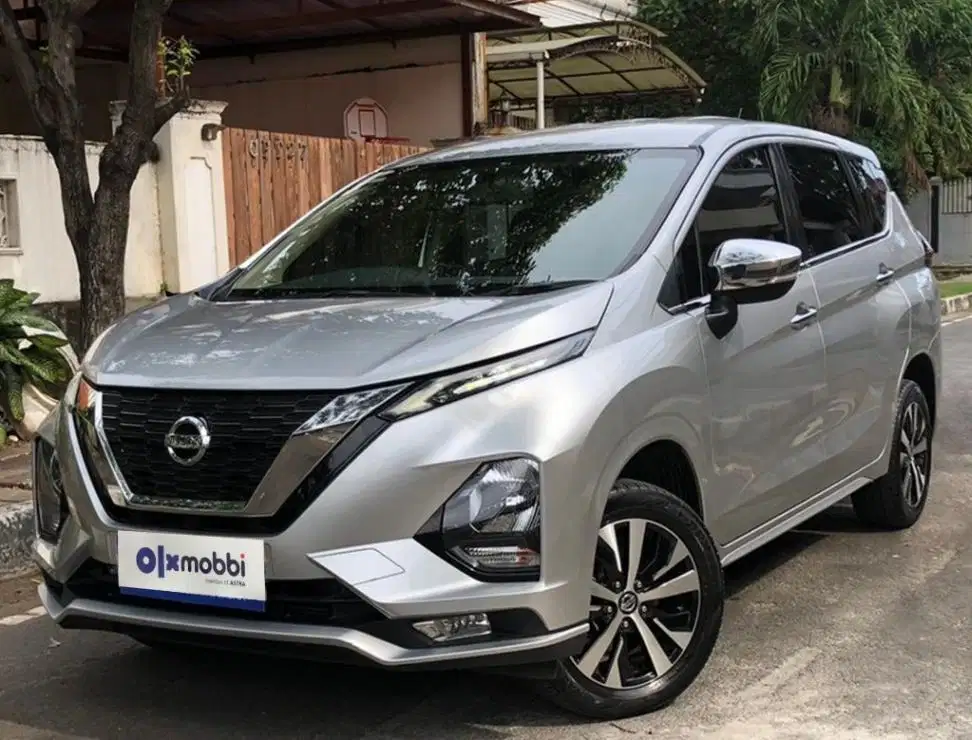 TDP 9,JT, Nissan Livina 1.5 VL Bensin-AT Silver 2019