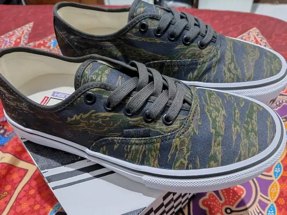 Vans skate authentic tiger camo resmi bnib