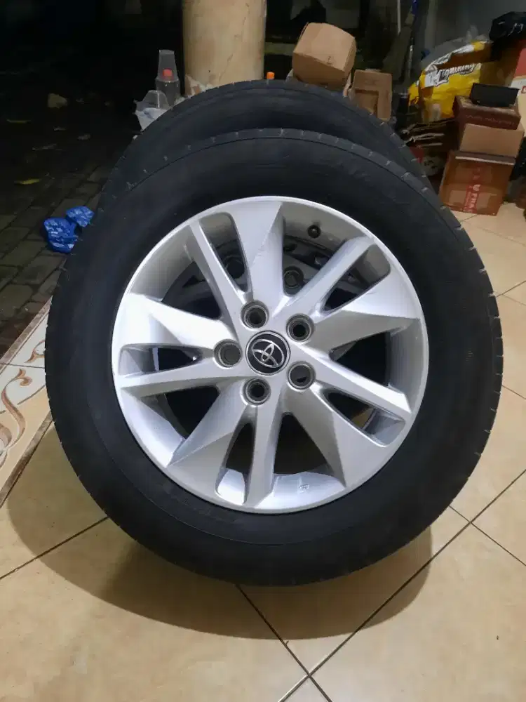 Velg plus ban r16 ori innova reborn 5x114.3