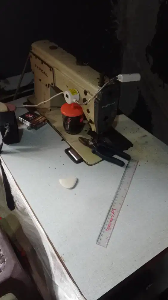 Jual mesin jahit borongan jahit 2 obras 1