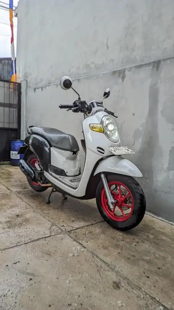 Honda Scoopy 2018
