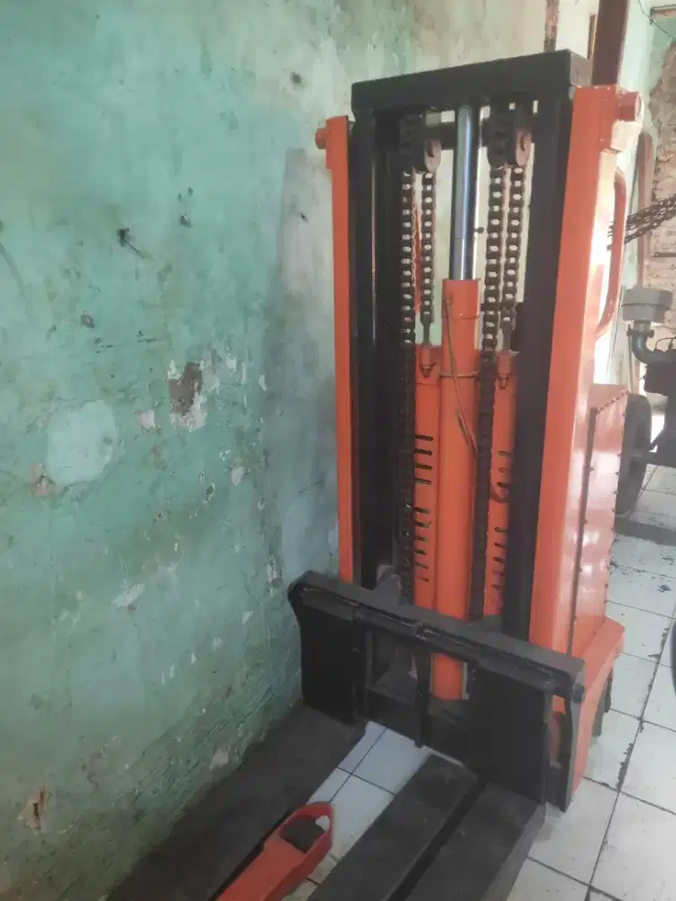 Jual heand lift elektrik 3 ton krisbow