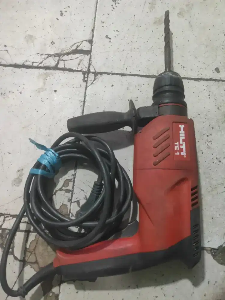 Jual bor hilti kondisi hidup normal