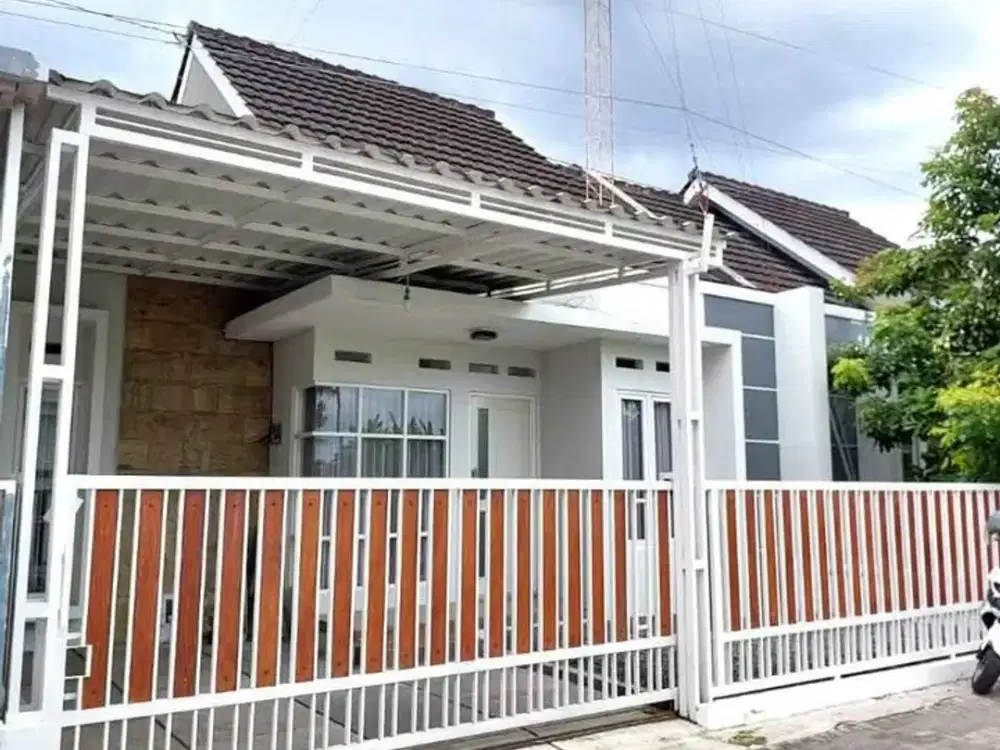 RUMAH SIAP HUNI, DALAM PERUMAHAN DI MAGUWOHARJO, SLEMAN