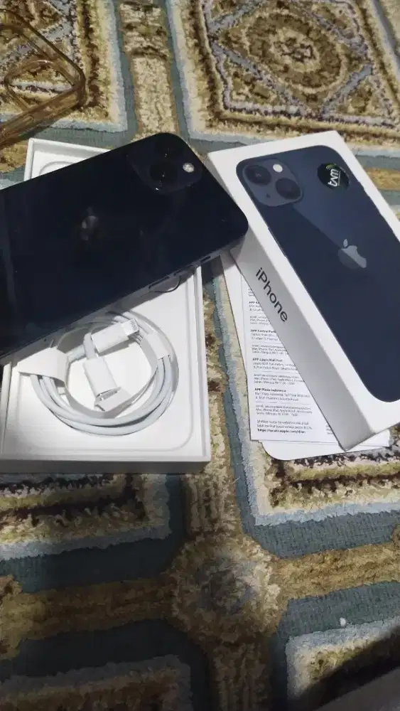 Iphone 13 ibox.
