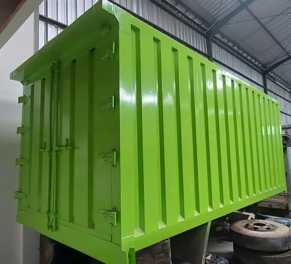 Box Besi Kontainer Ex Dutro Ban dobel mulus spt baru