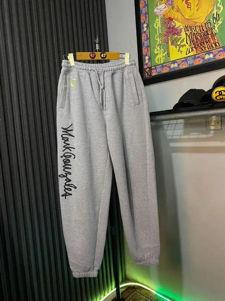 Celana Trackpants Mark Gonzales supreme dickies carhartt uniqlo adidas