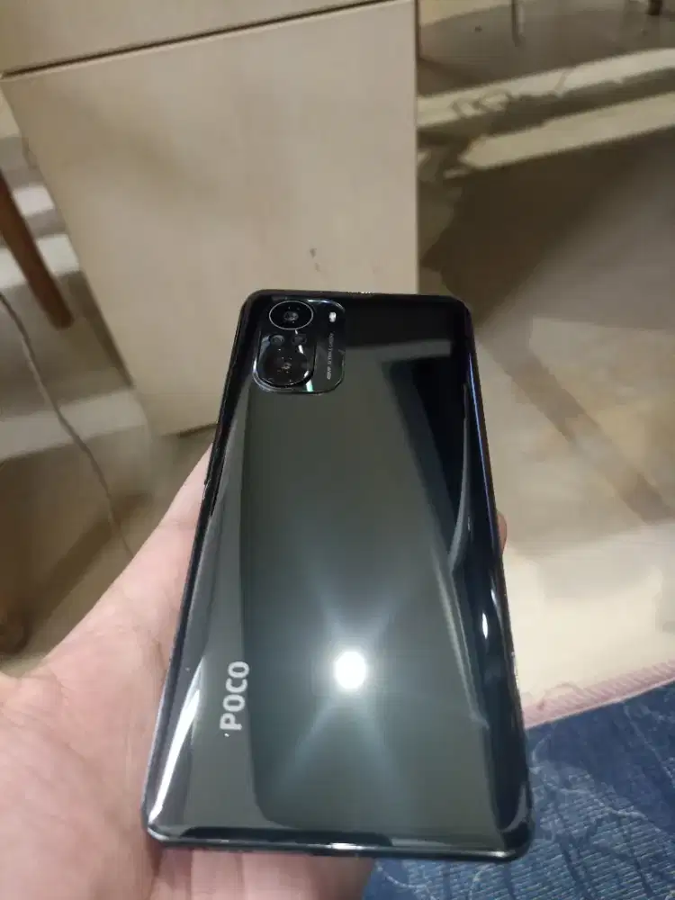 Poco F3 8/256GB - Mesin Normal, Minus flicker LCD