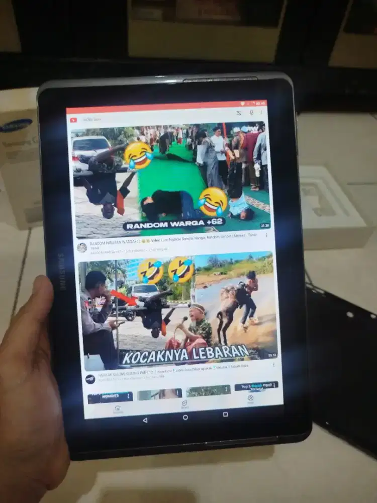 Samsung Galaxy Tab 2 layar 10in Lengkap & bisa Download apa aja