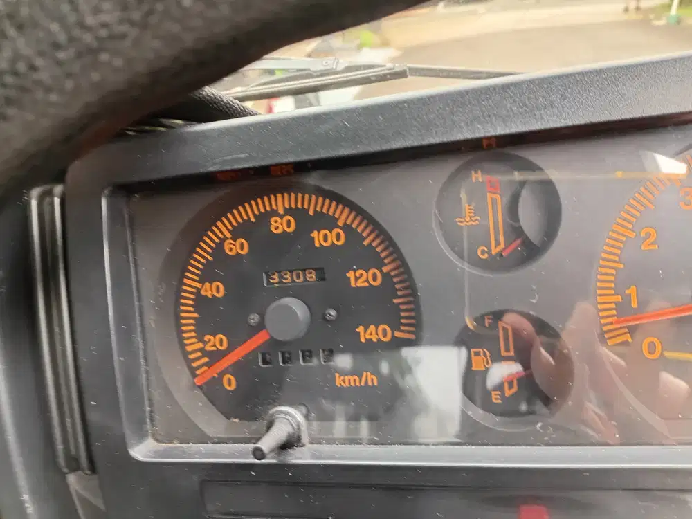 Suzuki Jimny 1993 Bensin antik orsinil tgn 1 km 32 rb asli