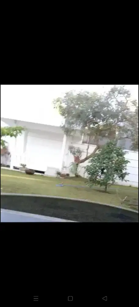 Rumah mewah dijual murah