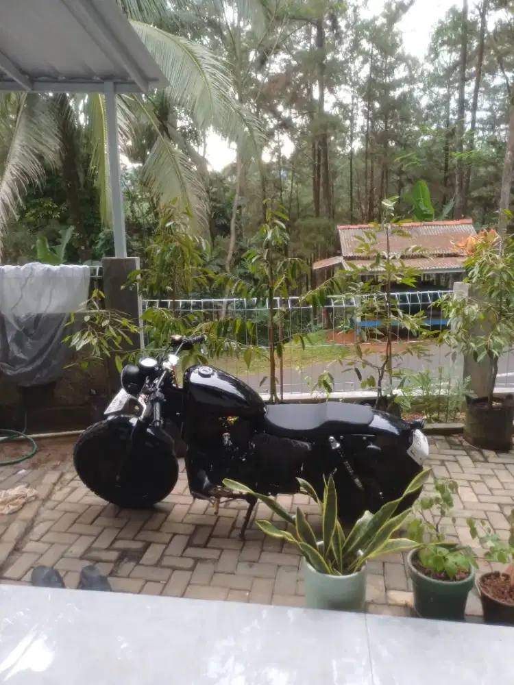 Motor costum jual / tuker Tambah