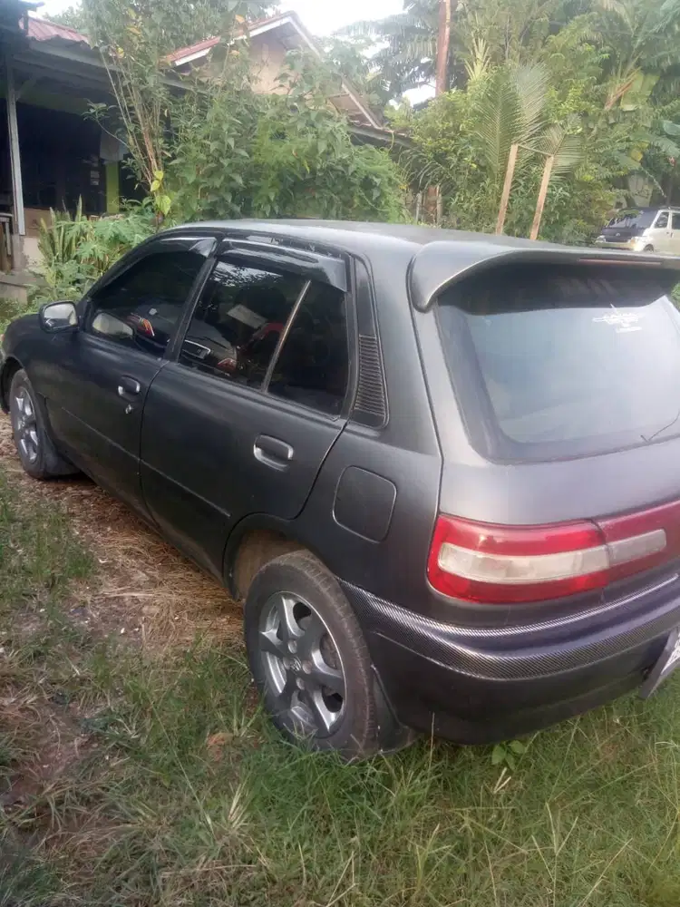 DIJUAL Starlet Kapsul 1.3 Tahun 1994