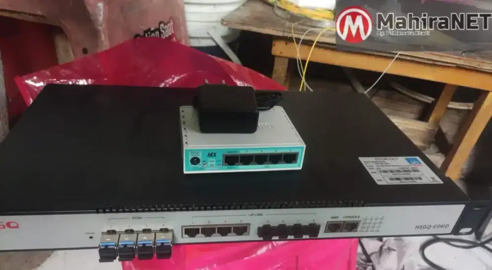 OLT HSGQ EPON 4 PON+SFP