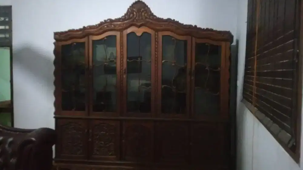 Lemari Kayu Jati Asli