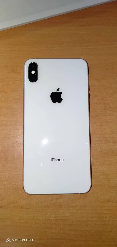 IPHONE XS MAX 64GB