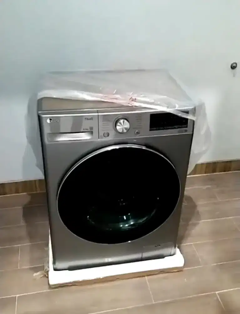 Mesin Cuci LG FV1285S3VS 8,5 WiFi Direct Sream
