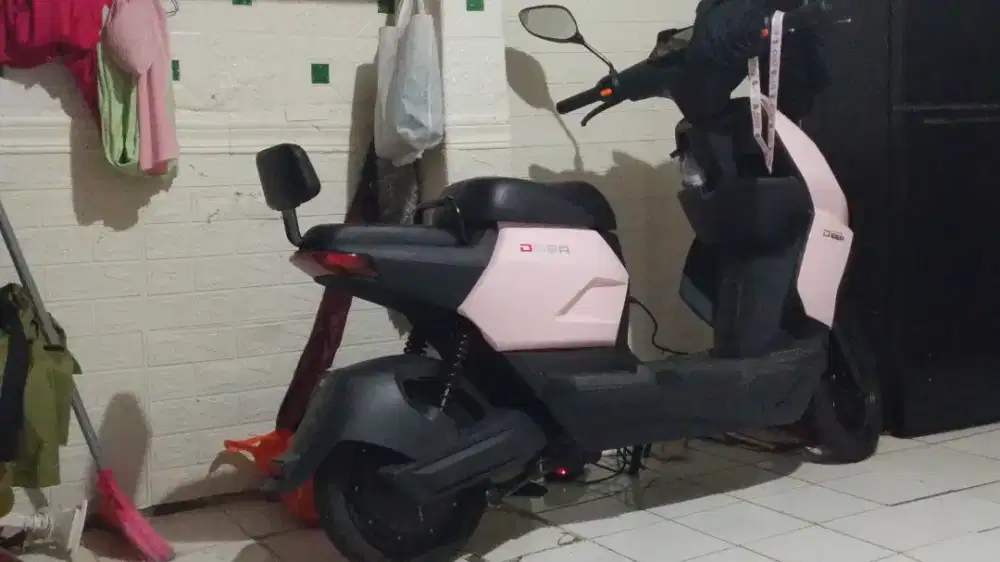 SEPEDA LISTRIK UWINFLY D66A