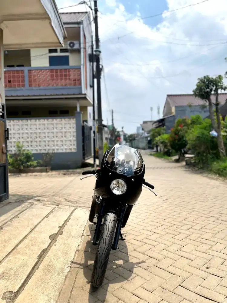 JUAL MOTOR KAWASAKI W175 SE TH 2018