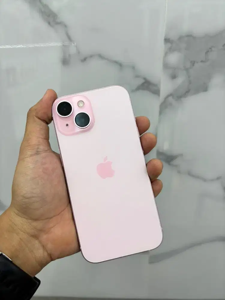 iphone 15 128gb murah minus ada dot kecil dilayar