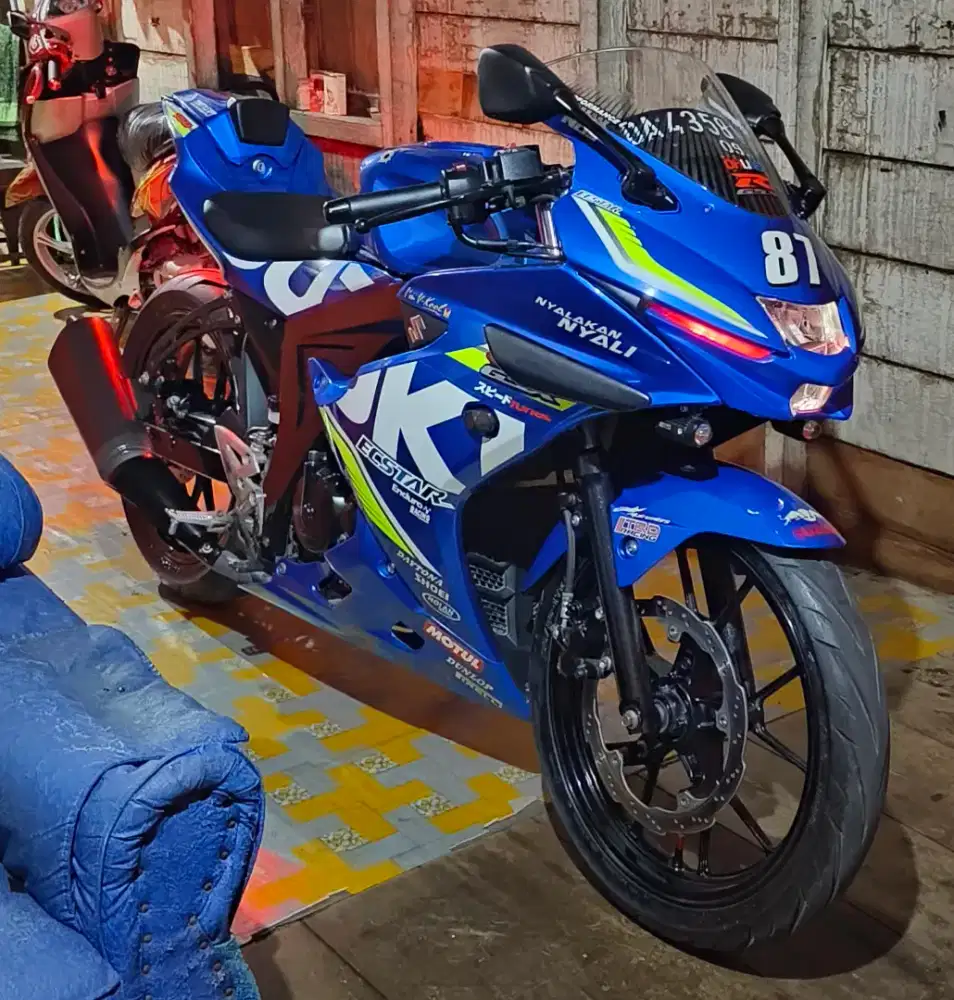 Suzuki GSX r150 tahun 2017
