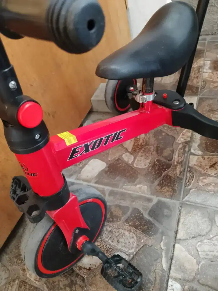 Sepeda Balita merk Exotik