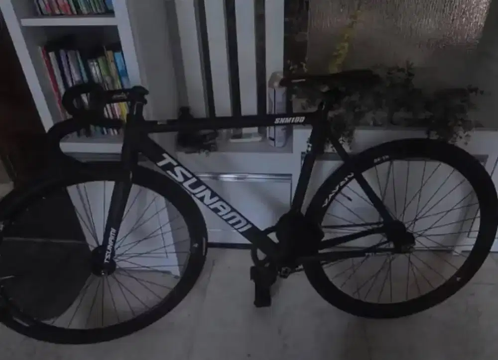 FIXIE TSUNAMI SNM 100 FULL BIKE ORI