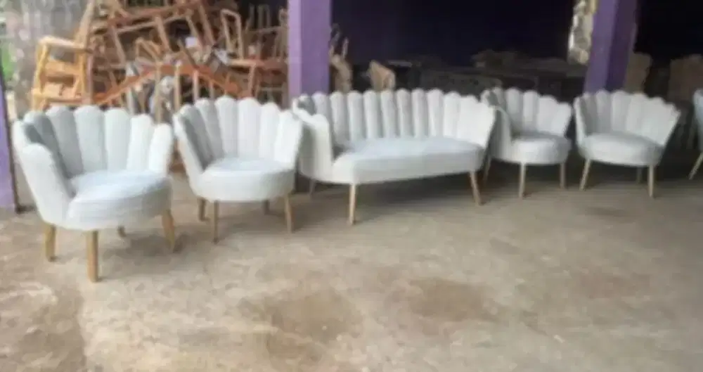 Kursi set pelaminan model kerang