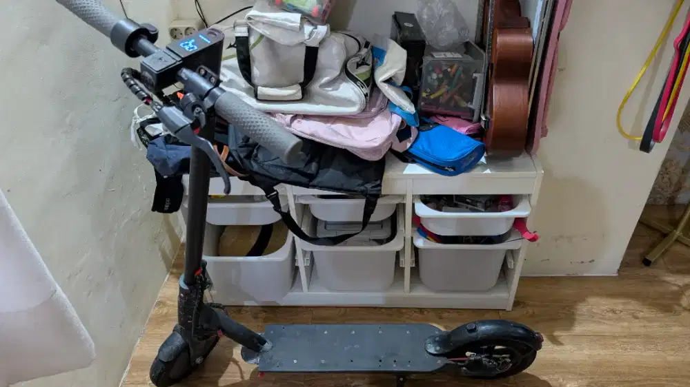 Skuter Kingsong 10inch jarak 25km