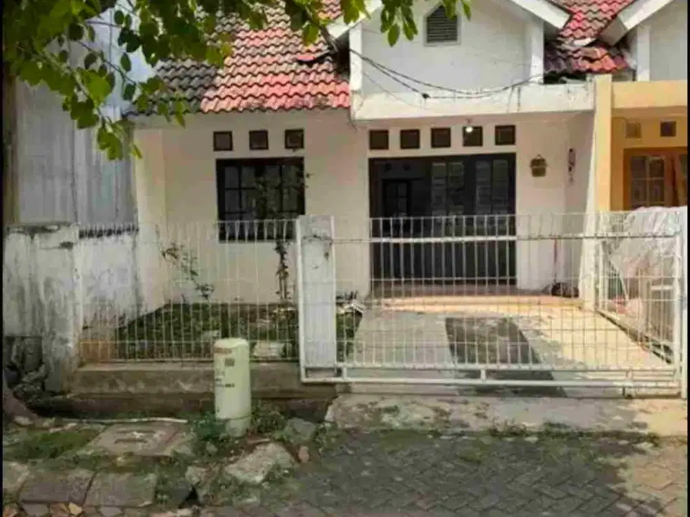 Disewakan rumah harga 33 jt KT 2+1 di kemang pratama 3
