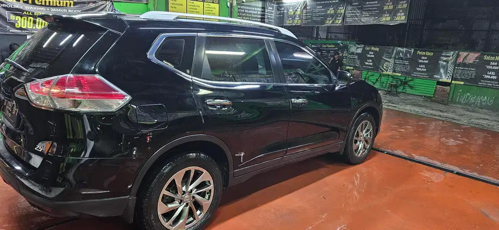 Nissan X-Trail 2015 Bensin