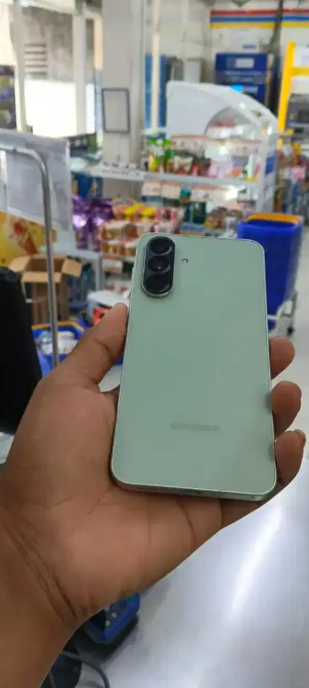 Samsung a56 5G 8/256gb