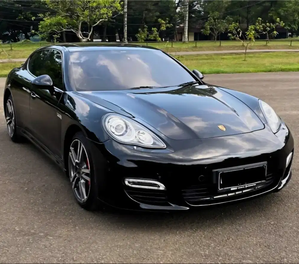 MURAH CASH. PORSCHE Panamera 2012 cayman 2011 s400l