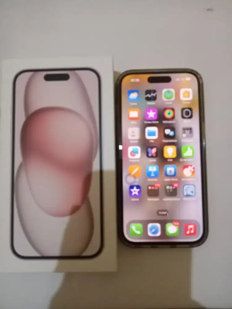 Iphone 15 128 pink ibox