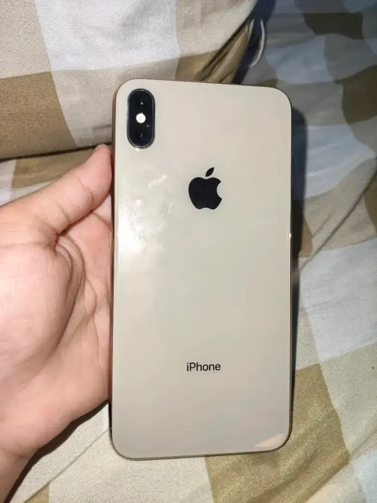 Di jual iPhone xs max
