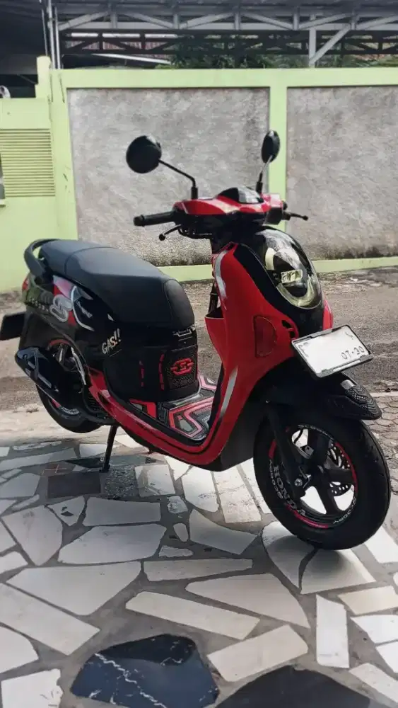 Honda Scoopy 2025