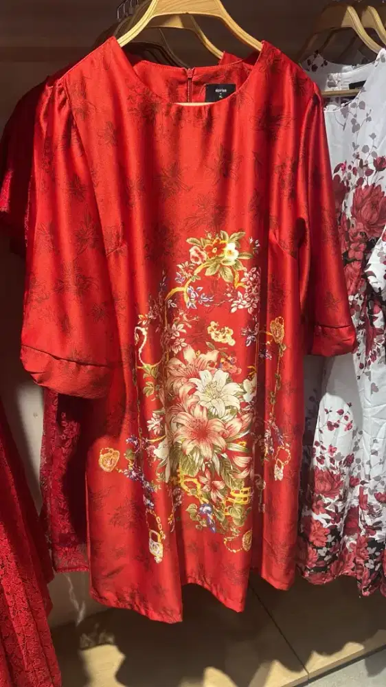 Karyawan londry setrika uap di cari pengalaman londry