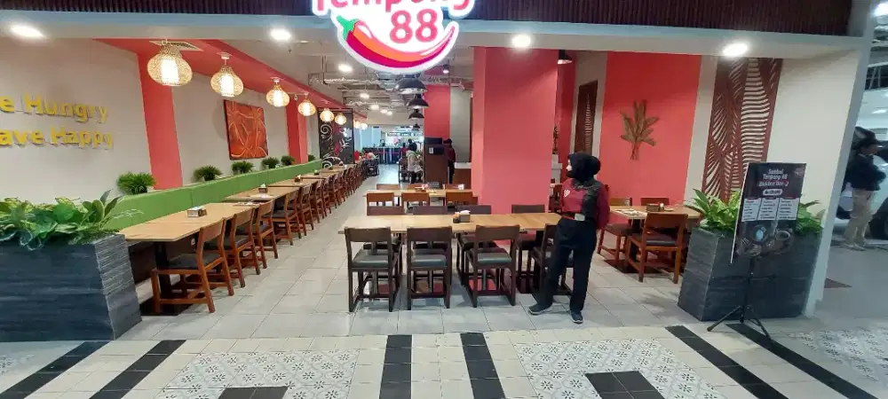 Juru masak ( goreng goreng )