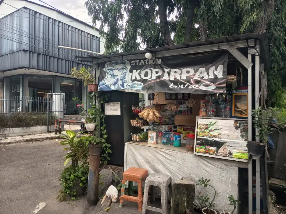 Jaga warkop untuk wanita