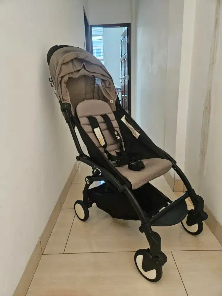Preloved Stroller BabyZen YOYO 6+