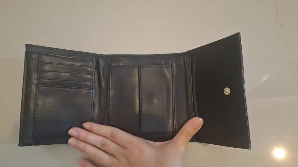 dompet wanita branded