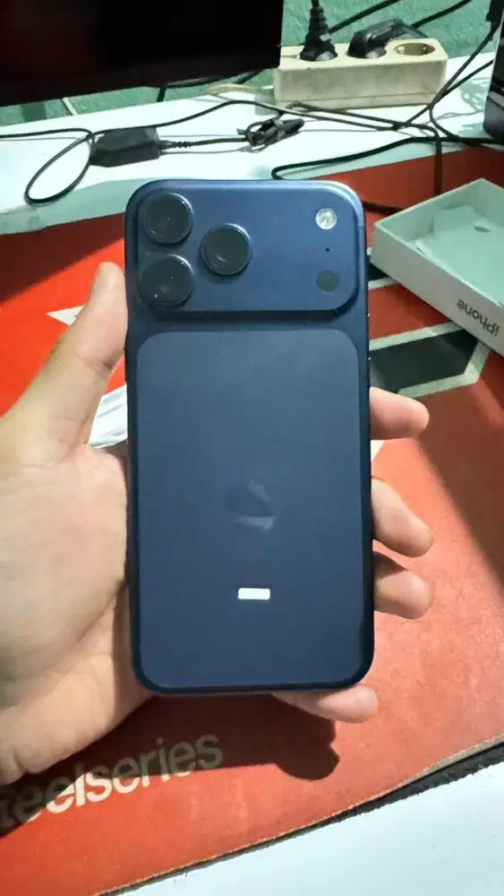 Iphone 17 PM 256 GB Deep Blue